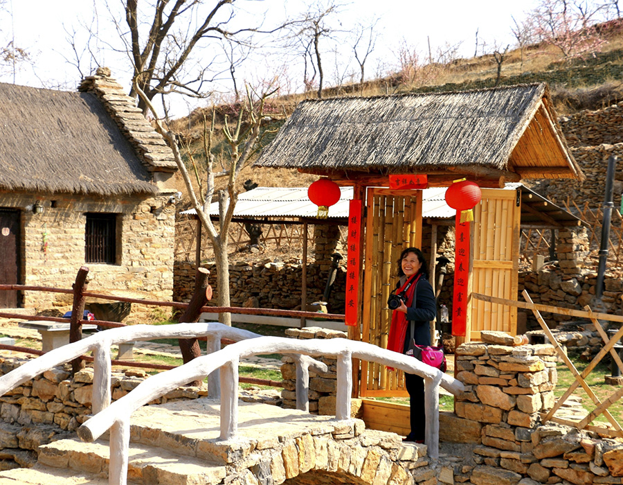 “审批管家”上门55个农家院领证迎客